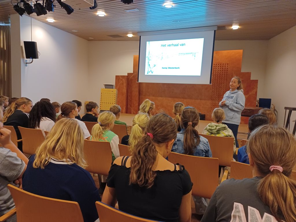 08Bf8801 95Cd 4E31 8789 1D66702d17b7