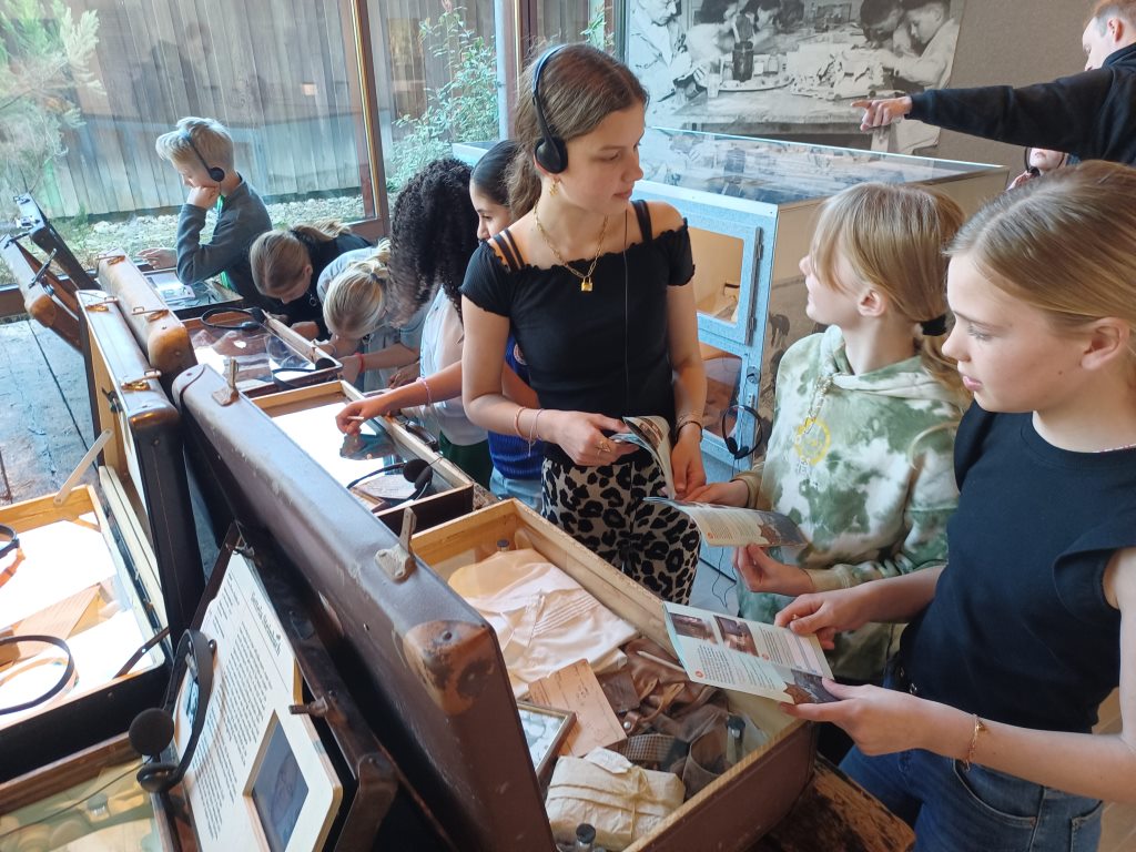 4198Cdd1 40E5 4E2e A9e4 8C61c2baeb56